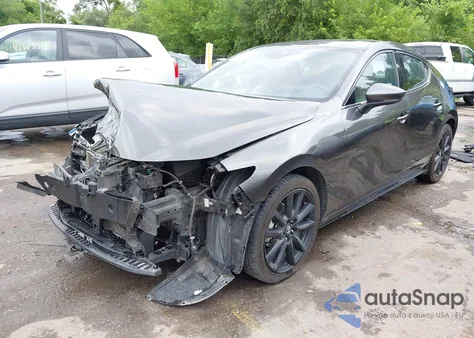 2022 Mazda Mazda3 Premium из США, поврежденный, VIN JM1BPAML9N1512260